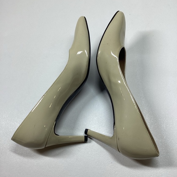 Stuart Weitzman Women's Beige Heels Size 7 - Picture 12 of 16
